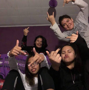 Meet your Posher, Hope